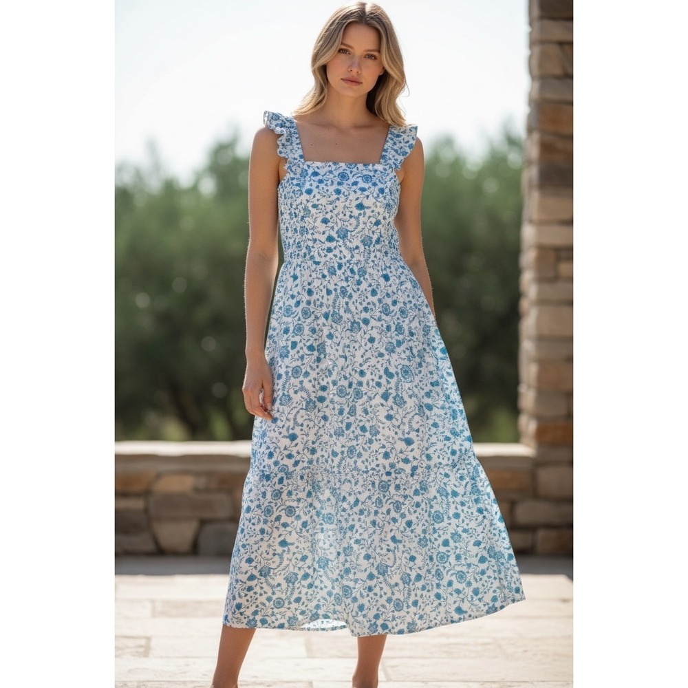 Draper James Floral Smocked Nap Dress MIDI Medium Blue White Pocket Cottagecore